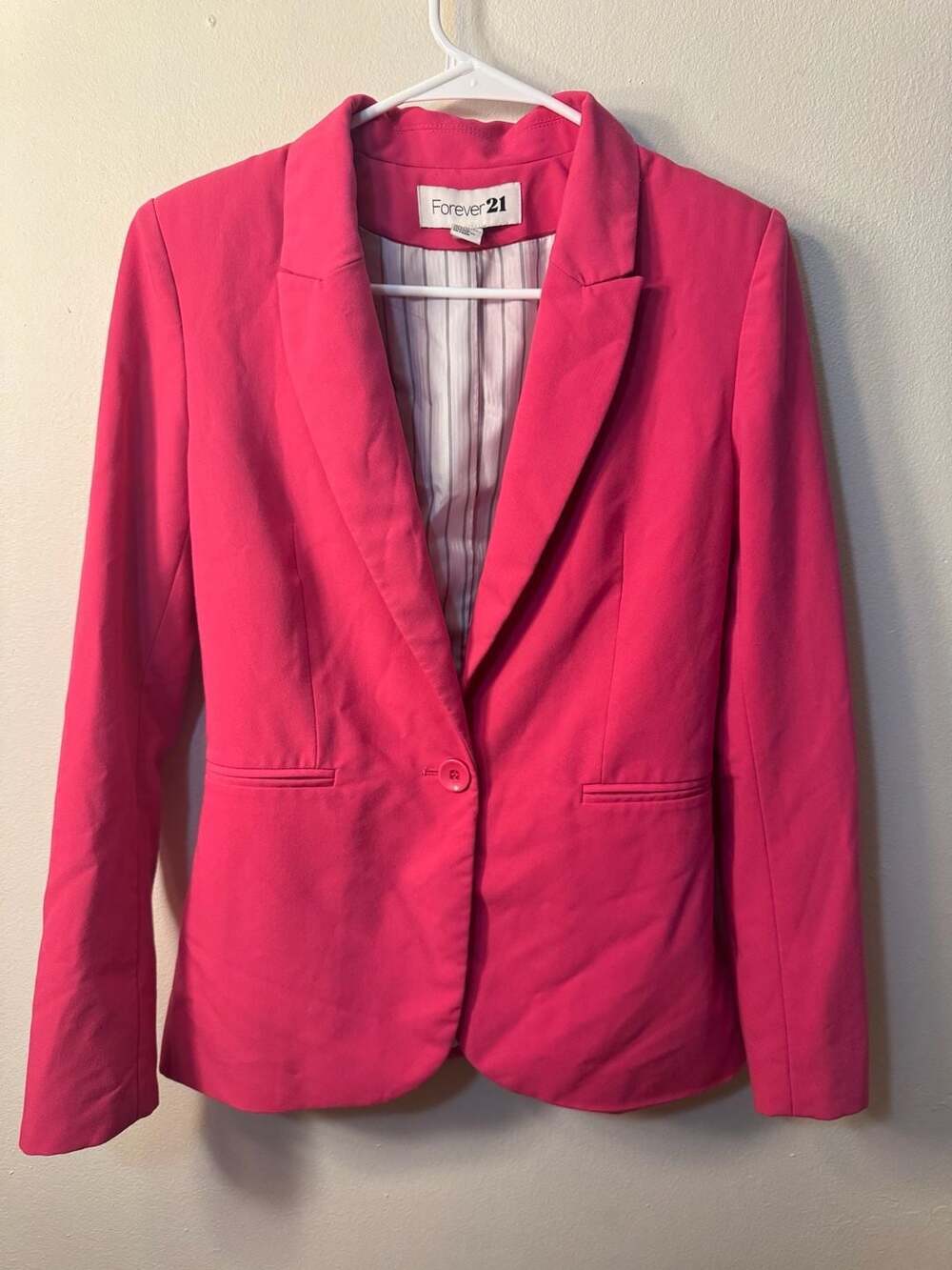 Forever 21 Women's Hot Pink One-Button Tailored Blazer Size Small